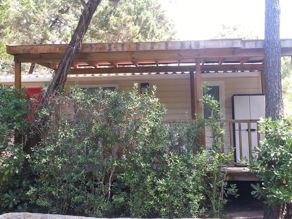 Camping Casa Di Caccia Марина-ди-Биббона Экстерьер фото