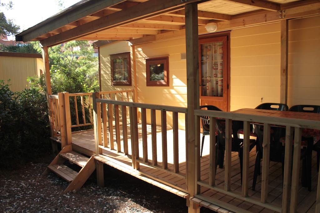 Camping Casa Di Caccia Марина-ди-Биббона Номер фото